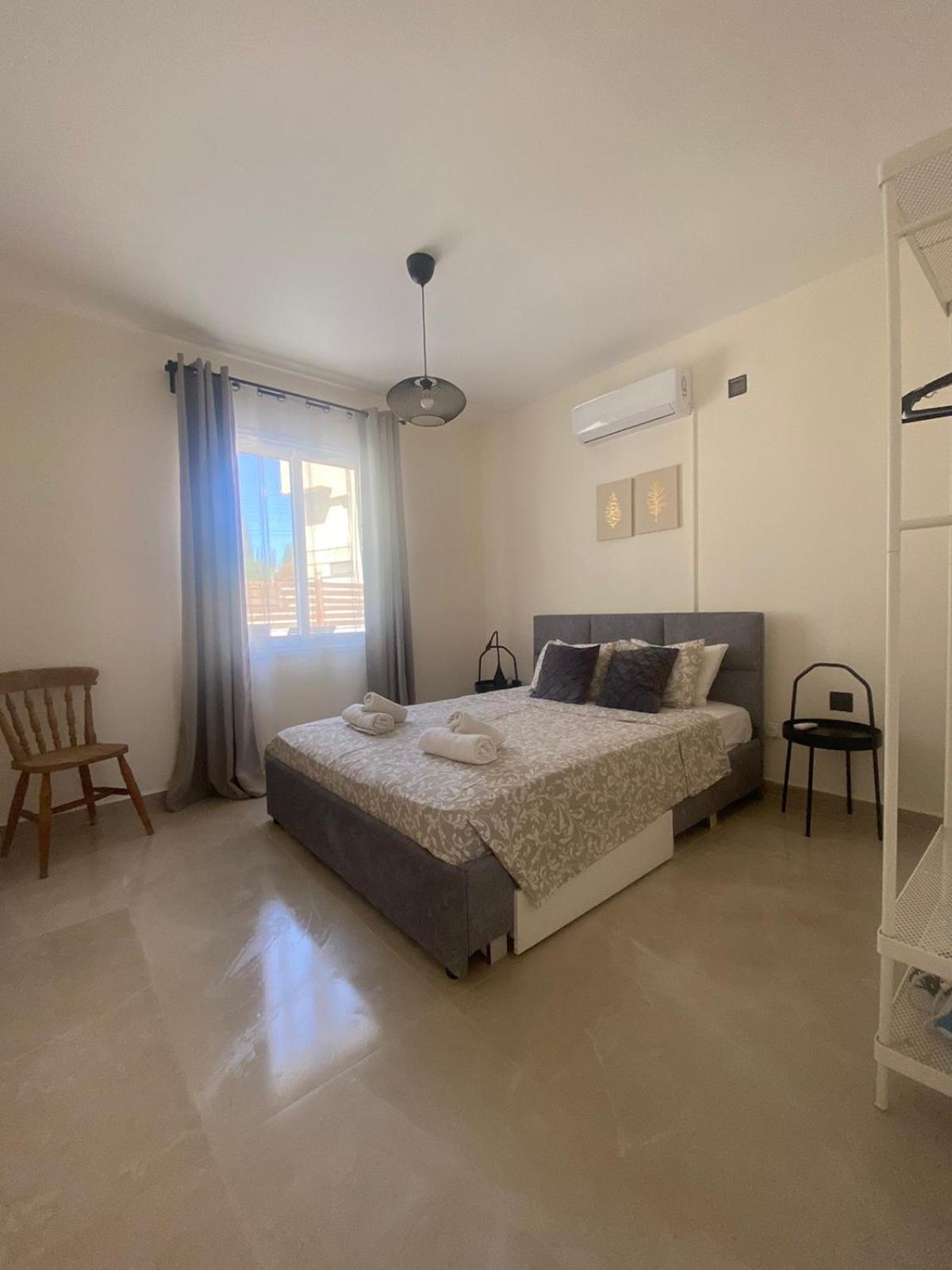 Mari House-Close To The Beach Paphos Kültér fotó